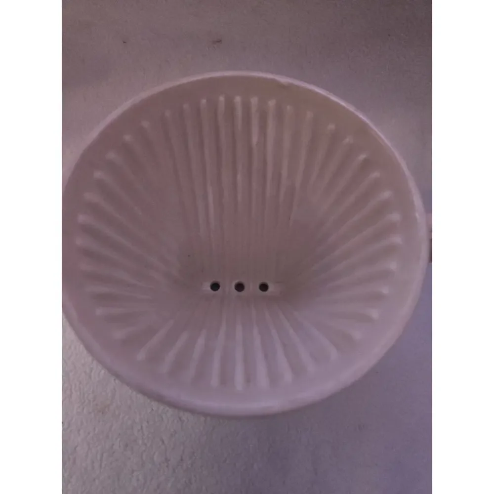 Melitta Pour Over Coffee Cone 1 Hole Drip Filter #102 #2 Vintage White Ceramic